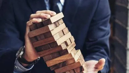 新兴证券市场之间的相互联系如何？ how-interconnected-are-emerging-equity-markets